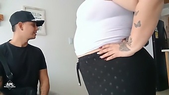 Delicious Ass Of My Boss Gets Fucked While Walking