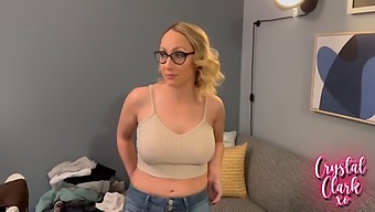 Beautiful College Girl Meets Her Stepmother In The Dorm.